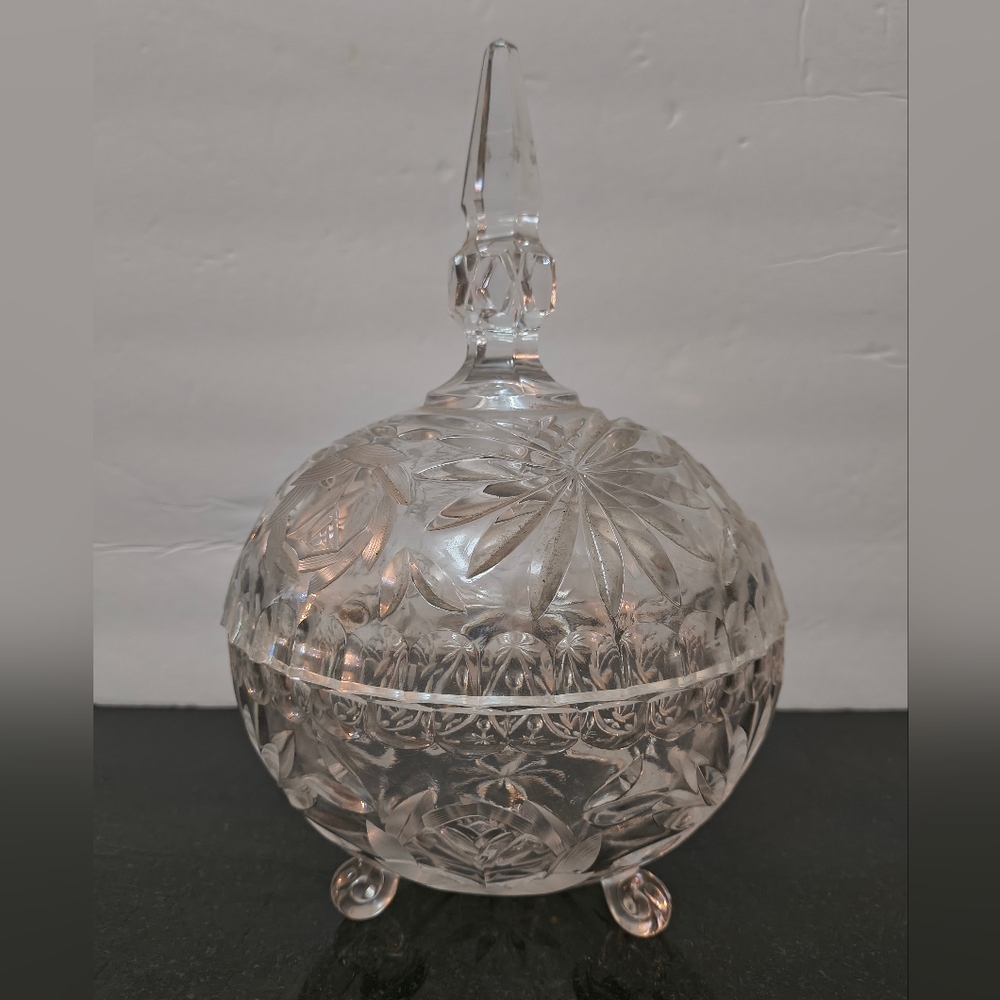 Elegant Crystal Cut Glass Bowl